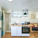 Studio 13 - Paris Faubourg