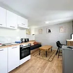 Studio 13 - Paris Faubourg
